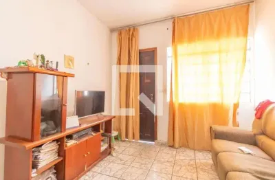 Casa com 2 quartos para alugar na Rua Analândia, Rochdale, Osasco