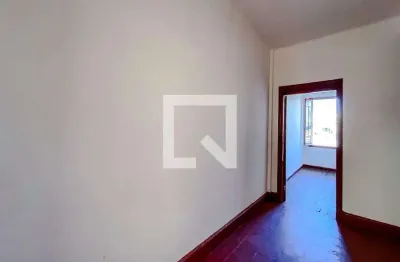 Apartamento com 2 quartos para alugar na Rua Santa Rosa, Brás, São Paulo