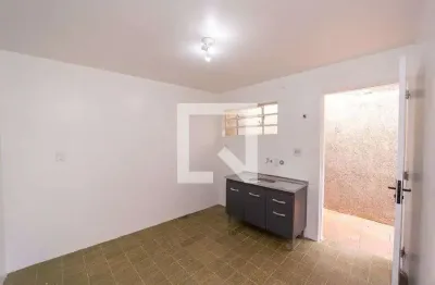 Casa com 1 quarto para alugar na Rua Celestino Gonçalves Bueno, Cangaíba, São Paulo