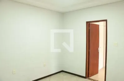 Casa com 4 quartos para alugar na Rua Santo Antônio, Centro, Belford Roxo