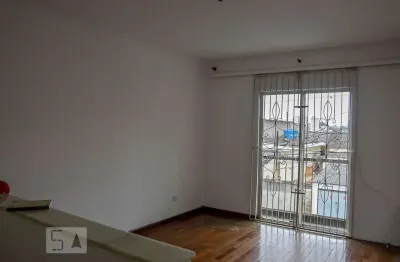 Casa com 2 quartos para alugar na Rua Javari, Campanário, Diadema