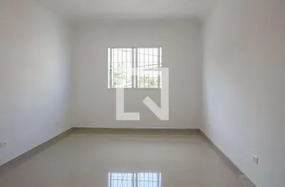 Casa com 3 quartos para alugar na Rua Jaraguá, Bom Retiro, São Paulo