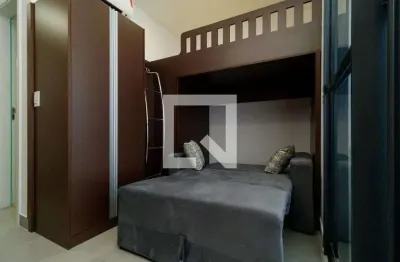 Casa com 1 quarto para alugar na Avenida Guapira, Vila Gustavo, São Paulo