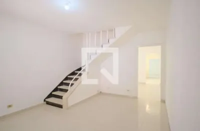 Casa com 3 quartos para alugar na Rua Araci, Tatuapé, São Paulo