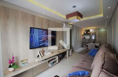 Apartamento com 3 quartos para alugar na Rua Mathias Velho, Centro, Canoas