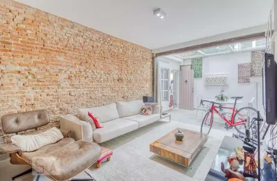 Casa com 2 quartos para alugar na Rua Fernandes de Abreu, Itaim Bibi, São Paulo