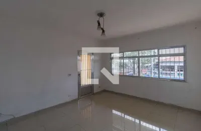 Casa com 2 quartos para alugar na Rua Careiro, Cangaíba, São Paulo