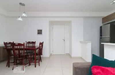 Apartamento com 3 quartos para alugar na Avenida Santo Antônio, Centro, Osasco