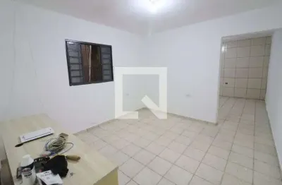 Casa com 1 quarto para alugar na Rua César Ladeira, Veloso, Osasco