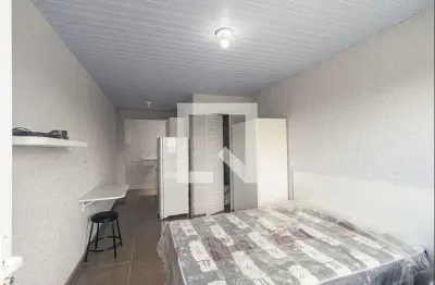 Kitnet / stúdio para aluguel - uberaba, 1 quarto,  25 m² - curitiba