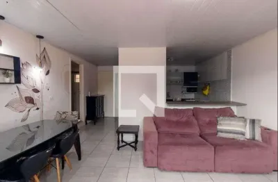 Casa com 2 quartos para alugar na Rua Cid Marcondes de Albuquerque, Pinheirinho, Curitiba