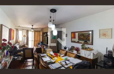 Apartamento com 2 quartos para alugar na Rua Fagundes Varela, Ingá, Niterói