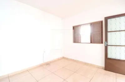 Casa para aluguel - santa mônica, 2 quartos,  110 m² - uberlândia