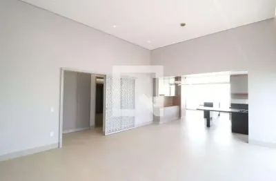 Casa / sobrado em condomínio para aluguel - buritis, 4 quartos,  230 m² - uberlândia