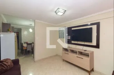 Casa com 1 quarto para alugar na Rua Pedra Dourada, Jardim Robru, São Paulo
