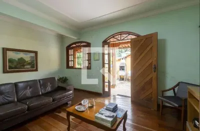 Casa para aluguel - são joão batista, 3 quartos,  500 m² - belo horizonte