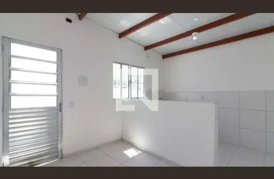 Casa com 1 quarto para alugar na Rua Cliper, Cangaíba, São Paulo