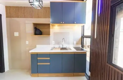 Casa com 1 quarto para alugar na Praça Dom Silvério, Partenon, Porto Alegre