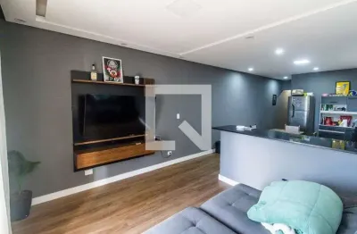 Casa com 2 quartos para alugar na Rua Milano, Parque Viana, Barueri