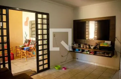 Casa para aluguel - chácara do governador, 2 quartos,  170 m² - goiânia