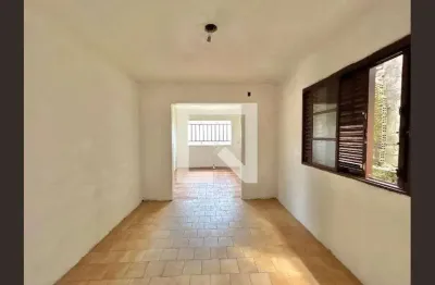 Casa com 3 quartos para alugar na Rua Caramuru, Campina, São Leopoldo