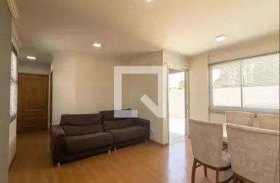 Apartamento com 2 quartos para alugar na Rua Colombo, Ahú, Curitiba