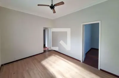 Casa com 3 quartos para alugar na Rua Riodades, Fonseca, Niterói