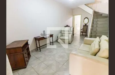 Casa com 2 quartos para alugar na Rua Hugo Walter Puschnick, Mooca, São Paulo