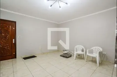 Casa com 3 quartos para alugar na Rua Laureano, Utinga, Santo André