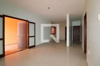 Casa com 3 quartos para alugar na Rua João Francisco Soares De Lima, São José, Canoas