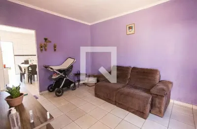 Casa para aluguel - jardim europa, 2 quartos,  100 m² - uberlândia