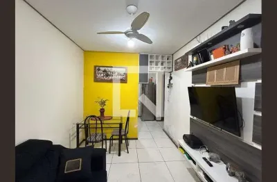 Casa com 2 quartos para alugar na Rua Artur Frederico Kelsch, Scharlau, São Leopoldo