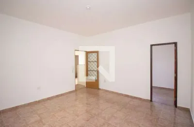 Casa com 4 quartos para alugar na Rua Zamiro Nelson de Souza, Piraguara, Contagem