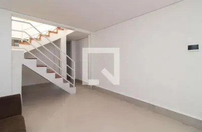 Casa com 2 quartos para alugar na Rua São Francisco, Santana, Porto Alegre