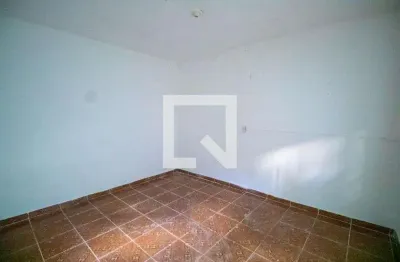 Casa com 1 quarto para alugar na Rua Serrana Fluminense, Jardim Peri, São Paulo