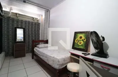 Kitnet / stúdio para aluguel - martins, 1 quarto,  18 m² - uberlândia