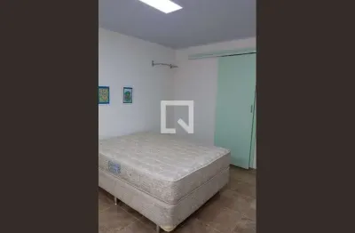 Casa com 1 quarto para alugar na Rua Oscar Pinheiro Coelho, Butantã, São Paulo