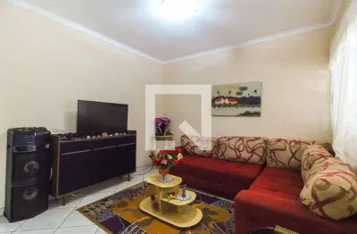 Casa com 3 quartos para alugar na Rua Semente de Tudo, Vila Jacuí, São Paulo