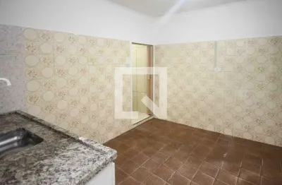 Casa com 2 quartos para alugar na Rua Missão Velha, Sapopemba, São Paulo