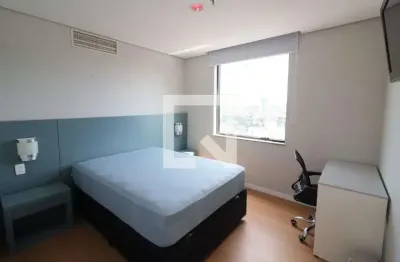 Apartamento com 1 quarto para alugar na Avenida Dionysia Alves Barreto, Centro, Osasco