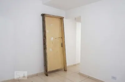 Casa com 1 quarto para alugar na Rua dos Economistas, Cangaíba, São Paulo