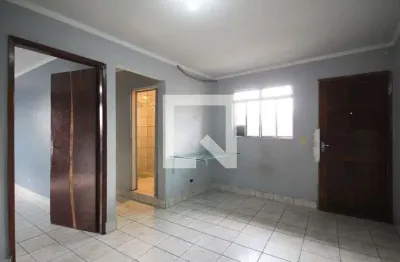 Apartamento com 2 quartos para alugar na Rua Júlia Martineli Venezian, Veloso, Osasco