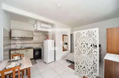 Kitnet / stúdio para aluguel - vila jardim, 1 quarto,  29 m² - porto alegre