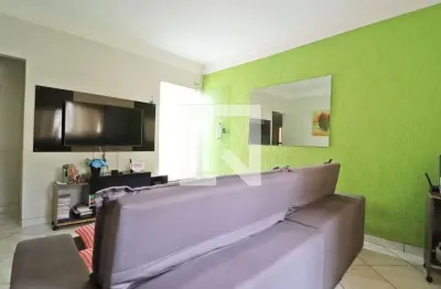 Casa para aluguel - jardim das palmeiras, 4 quartos,  120 m² - uberlândia