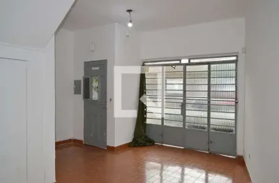 Casa com 2 quartos para alugar na Rua Senador Carlos Teixeira de Carvalho, Cambuci, São Paulo