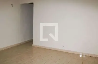Casa com 1 quarto para alugar na Rua Dois de Maio, Cachambi, Rio de Janeiro