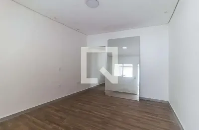 Casa com 2 quartos para alugar na Rua Dário Carneiro, Vila Perreli, Poá