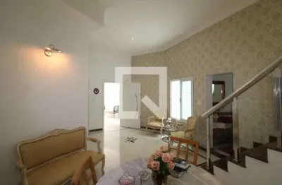 Casa com 4 quartos para alugar na Rua Barra Mansa, Água Fria, São Paulo