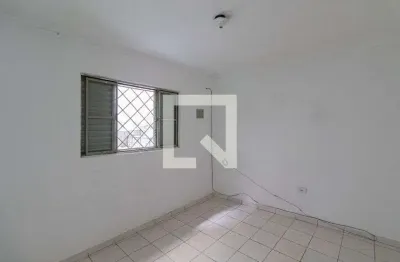 Casa com 1 quarto para alugar na Rua Guira, Itaquera, São Paulo