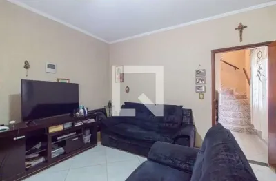 Casa com 2 quartos para alugar na Rua Nicolas Jardim, Vila Ré, São Paulo